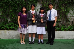 the Horonred Gold Prize of the Senior Handchime Class