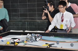2009 年「香港 FLL 創意機械人大賽」，獲機械人挑戰冠軍