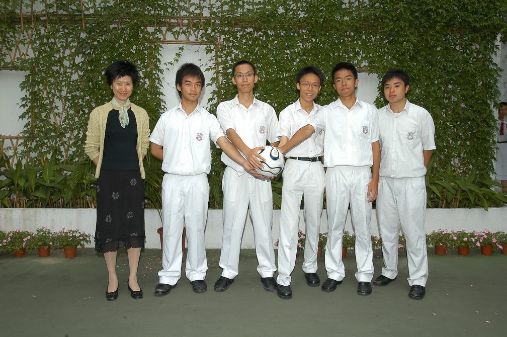 aaj-912751215.jpg