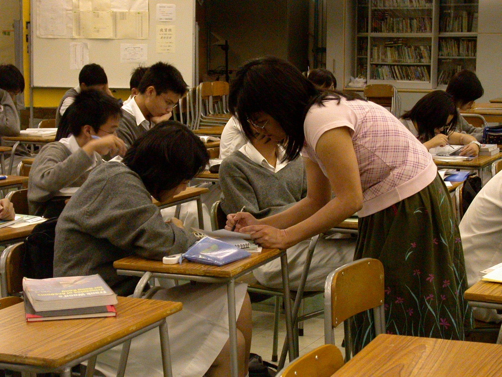 aae-480327242.jpg