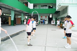Thumb166.jpg
