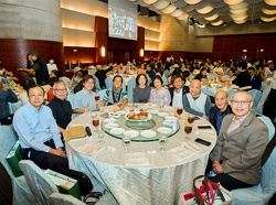 TIM04060